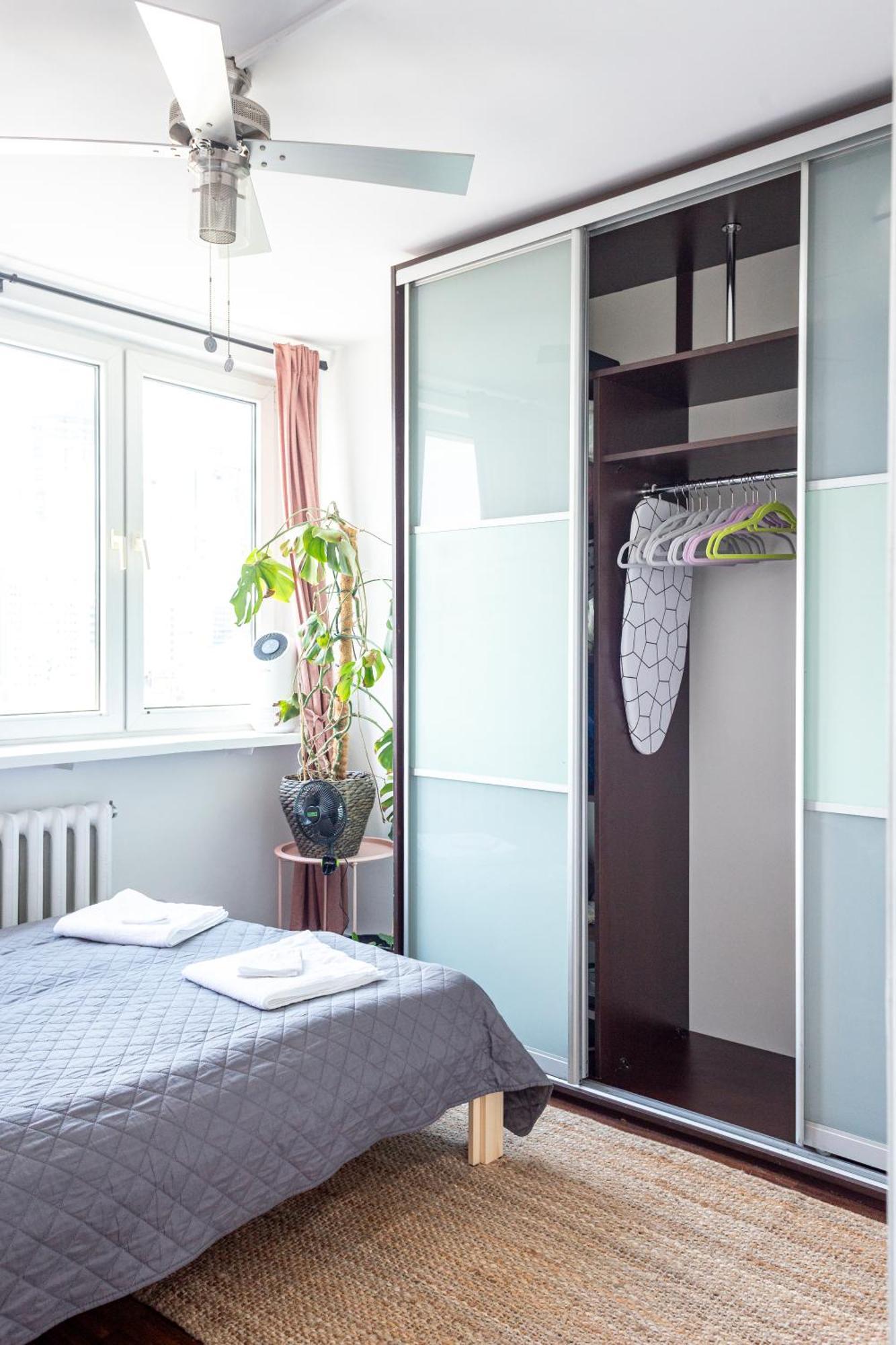 Iron Sunset Apartment Варшава Экстерьер фото