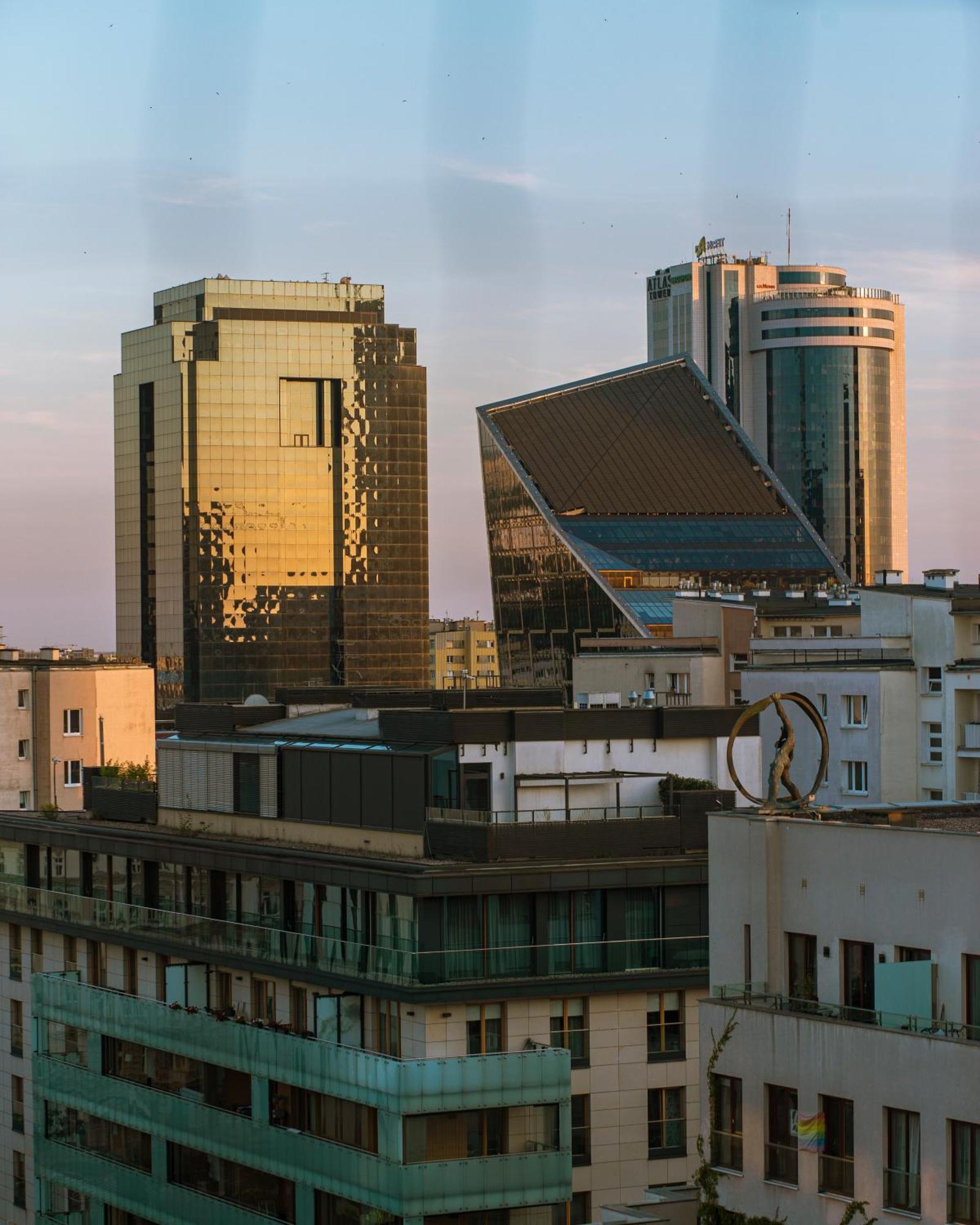 Iron Sunset Apartment Варшава Экстерьер фото